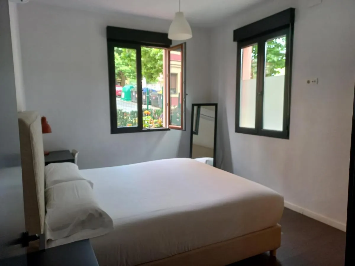 Lejlighed Duplex Con Diseno Perfecto Para Teletrabajar Y Cerca Del Metro Bilbao Spanien
